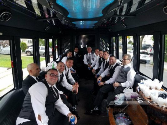 How do you choose the best limo to give your wedding a special event?
